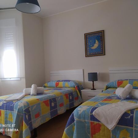 Vivienda Turistica Ramon Trillo En Muxia Apartment Exterior photo